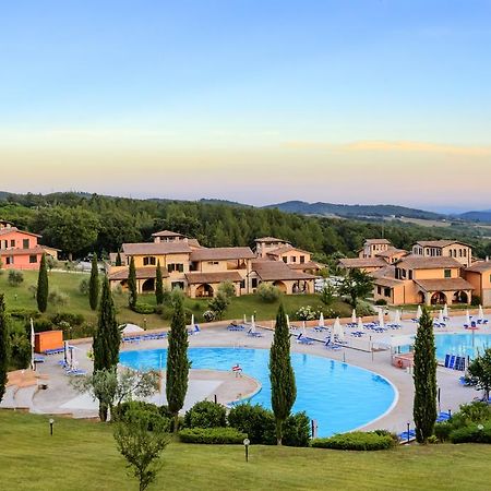 Pian Dei Mucini Resort Le Ville Massa Marittima Kültér fotó