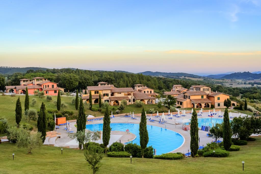Pian Dei Mucini Resort Le Ville Massa Marittima Kültér fotó